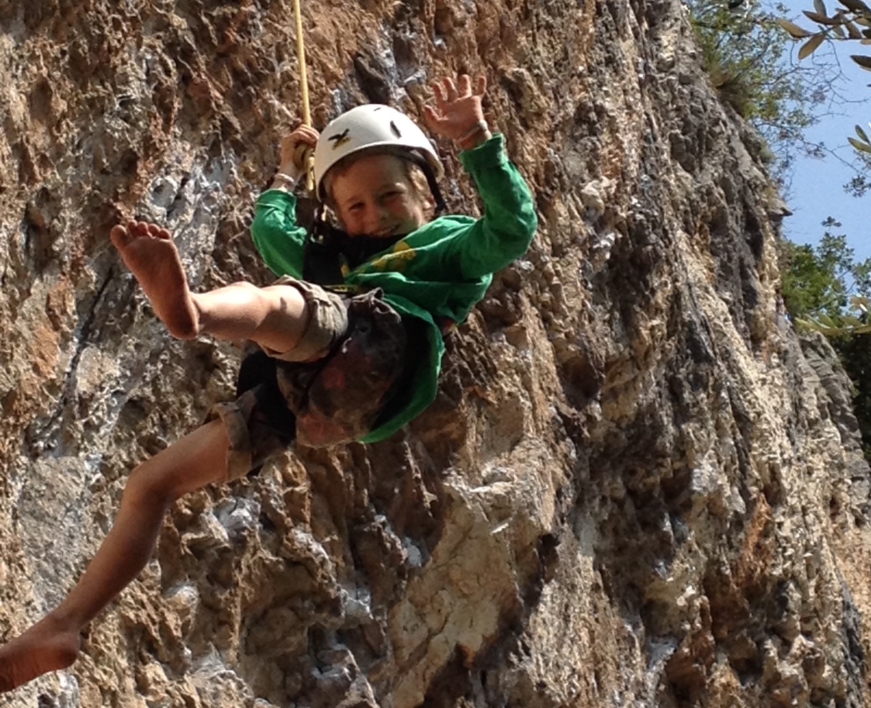 Klettern mit Kindern -Umstieg auf Fels, Foto: Matthais Bader | Climbers Paradise