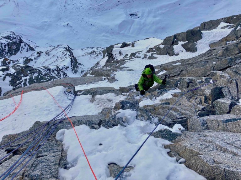 Sagwand-Nordwand - 800 m senkrecht, Foto: Ines Papert und Luka Lindič | Climbers Paradise