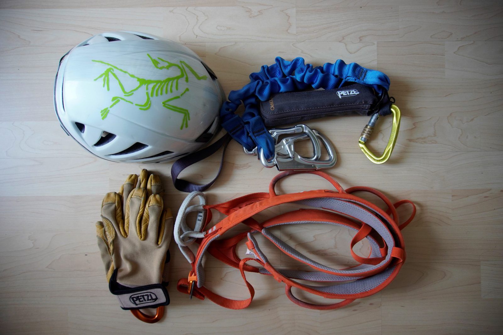 Klettersteigset und Ausrüstung für den Frühjahrsstart