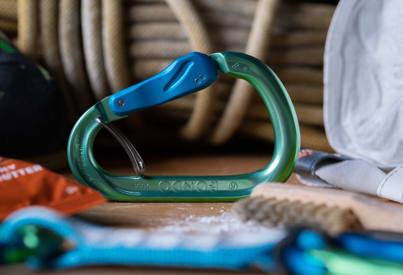 Karabiner mit Slide-Autolock-Verschluss