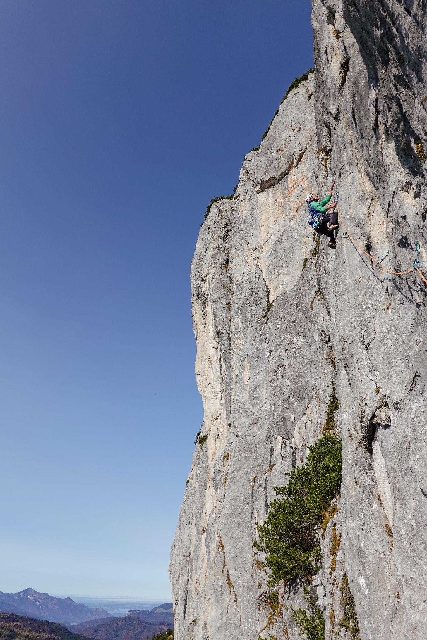 Slab climbing on the Steinplatte