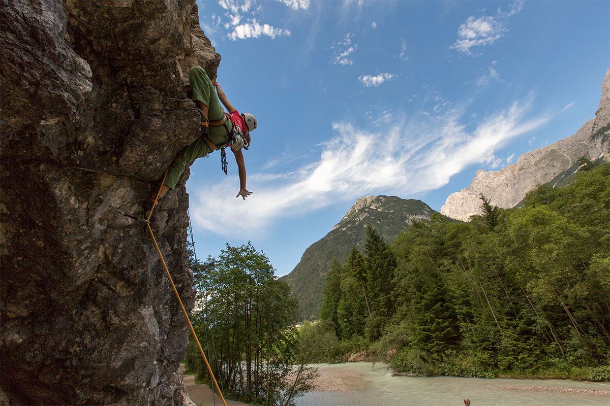 Person klettert am Flämenwandl in Leutasch