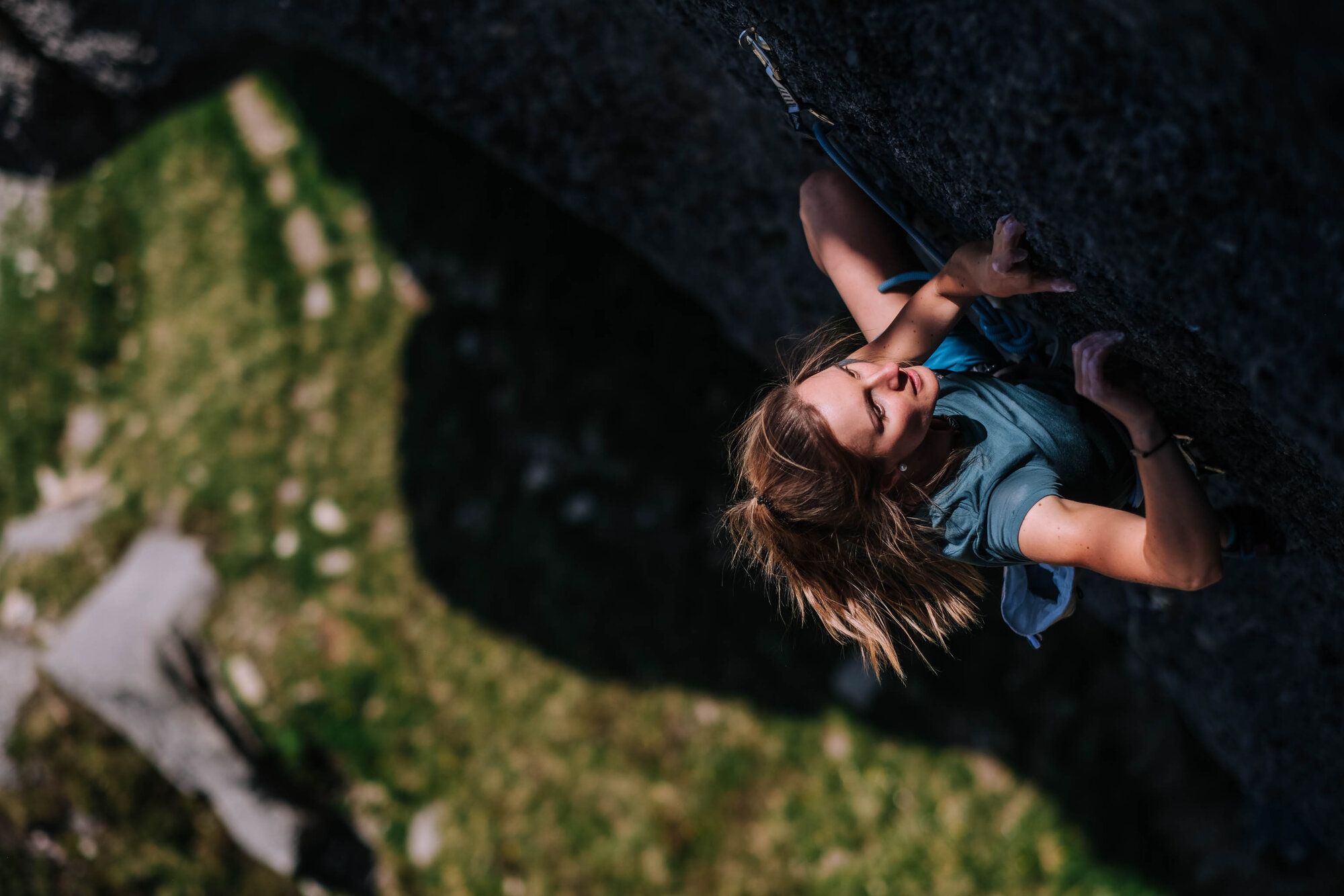 Kletterin in den Lechtaler Alpen
