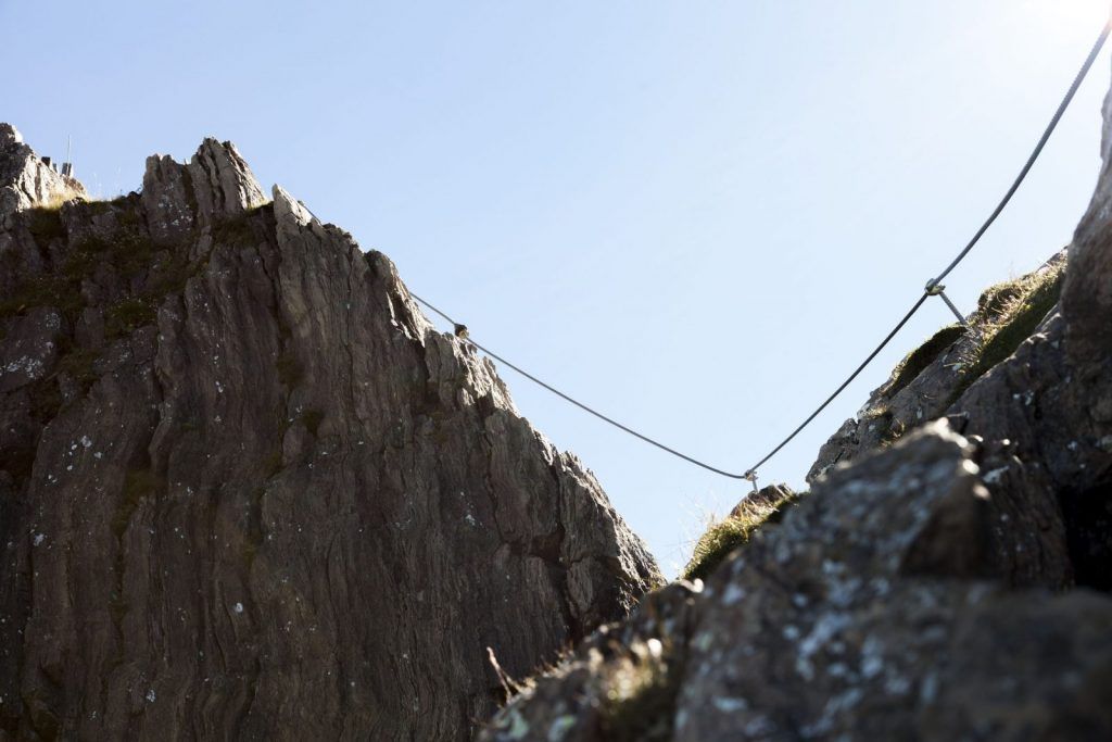 Klettersteiggeher am Grat zur Marokka