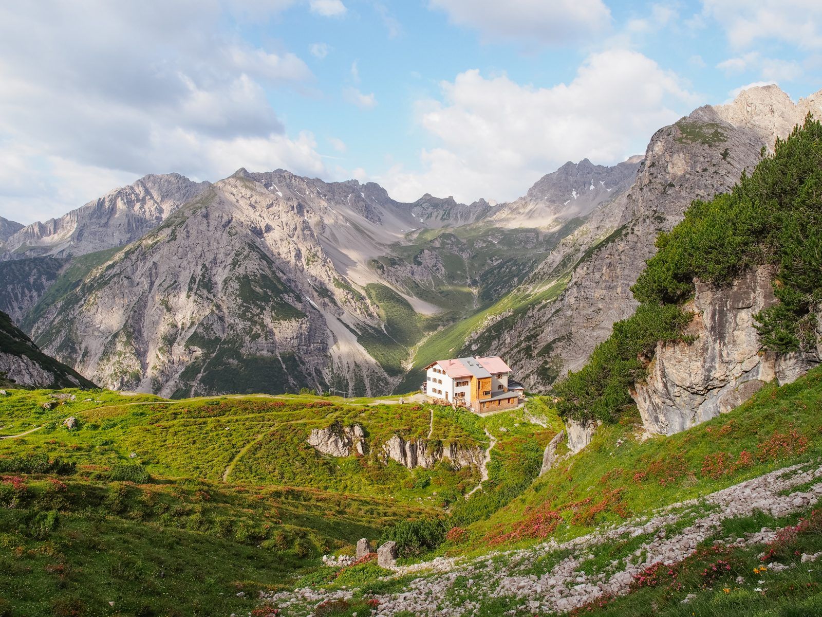 Die Steinseehütte in den Lechtaler Alpen