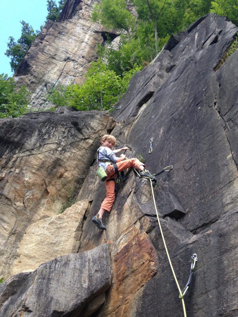 Kletterer im Klettergarten Oetz im Ötztal