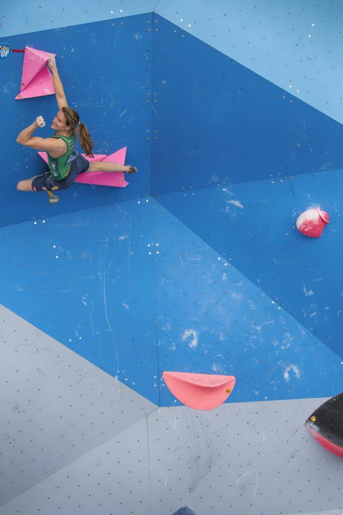 Anna Stöhr bei einem Boulder-Wettkampf