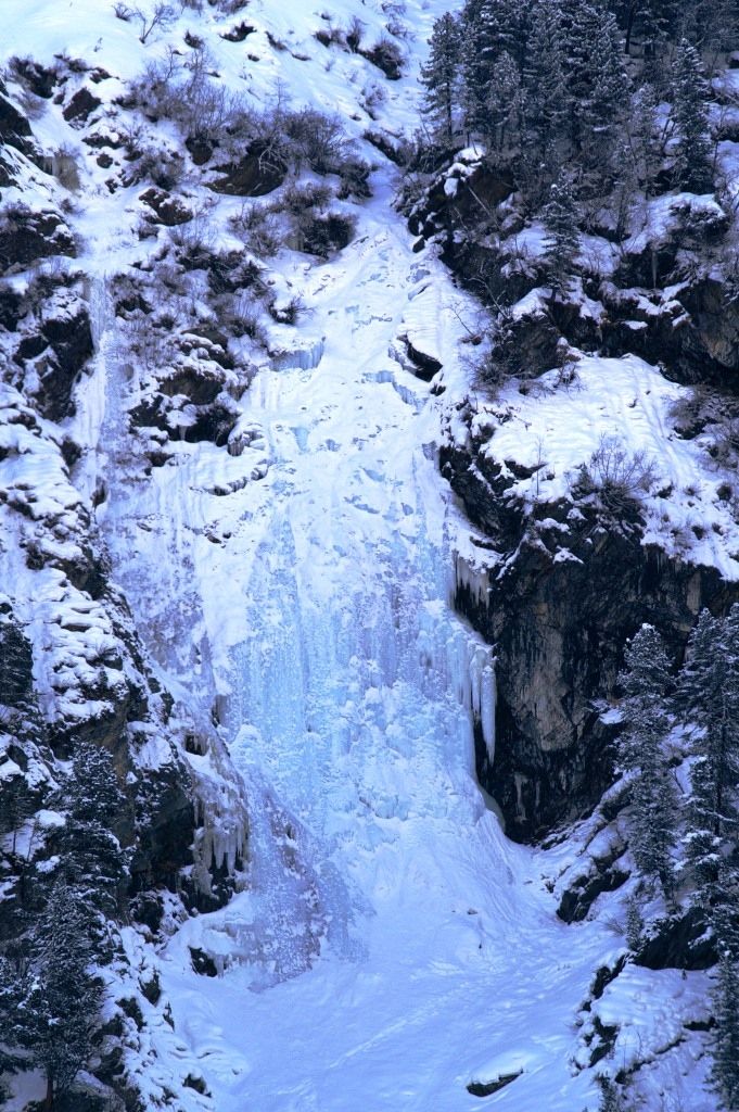 Eiskletterer am Gasthausfall bei Lüsens