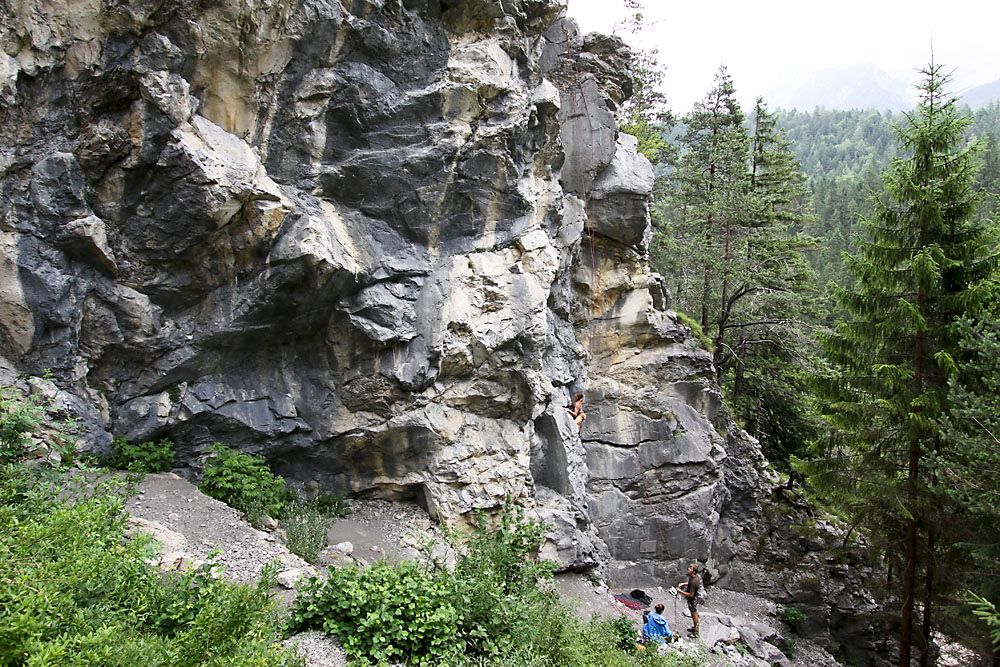 Steep climbing at the Hanger Crag