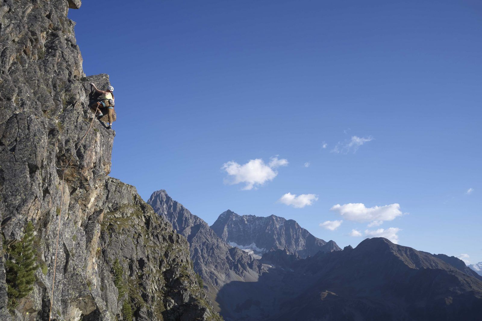 Chantal Gründler in der siebten Seillänge der Wiesa-Jaggl am Schweikert