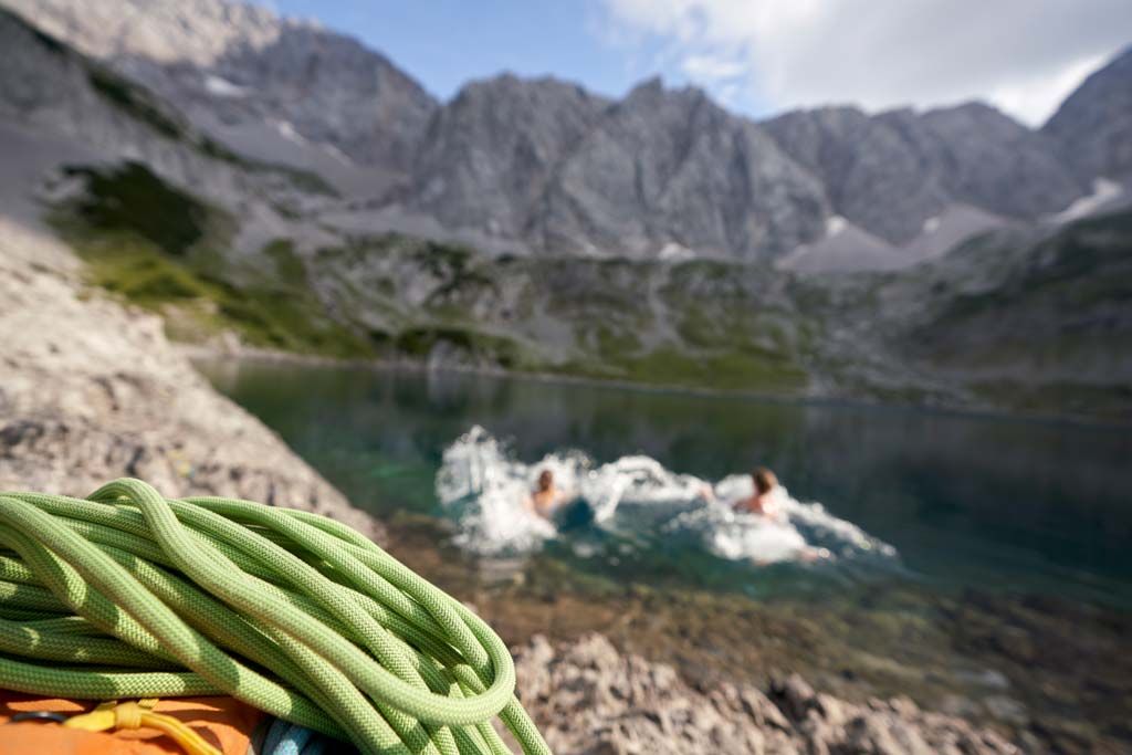 Klettern über dem Drachensee