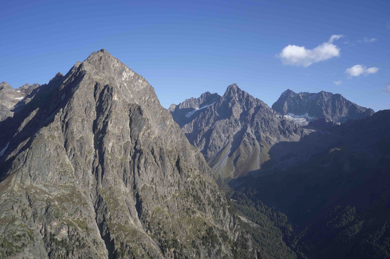 The Schweikert in the Kaunertal with the Verpeil- and Watzespitze in the background