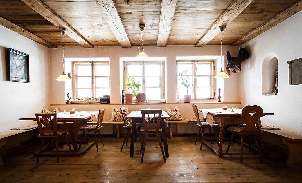 gemütliche Stube in Berghütte