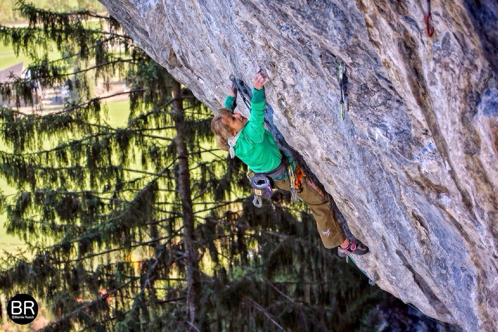 Angela Eiter climbing the route ‘Zerirs’ on the Götterwandl near Nassereith